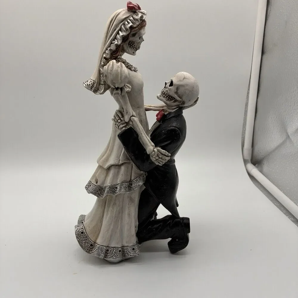 Skeleton Bride And Groom In Love. Goth, Halloween, Day Of The Dead Decor 12”